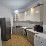 Bral Plepa - Two-bedroom Beachfront * Durrës