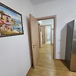 Bral Plepa - Two-bedroom Beachfront * Durrës
