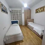 Lägenhet Bral Plepa - Two-bedroom Beachfront