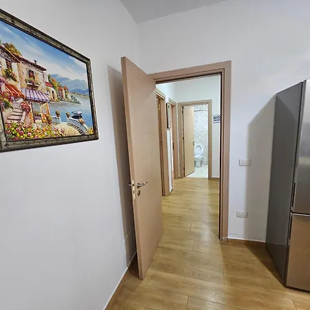 Bral Plepa - Two-bedroom Beachfront * Durrës