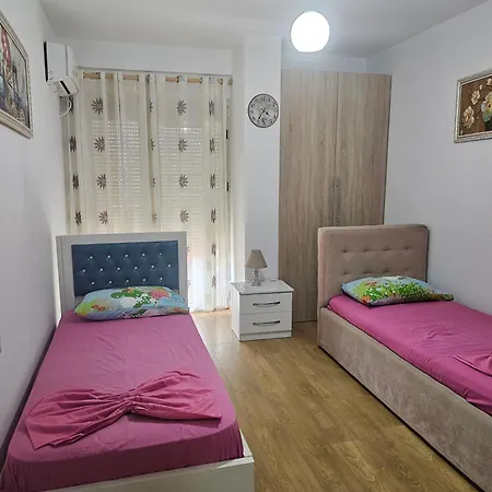 Appartement Bral Plepa - Two-bedroom Beachfront *