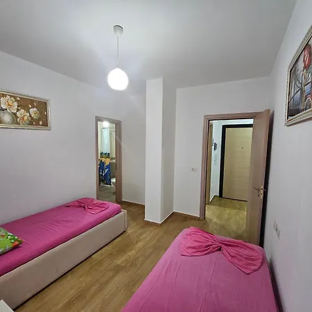 Bral Plepa - Two-bedroom Beachfront Appartement *