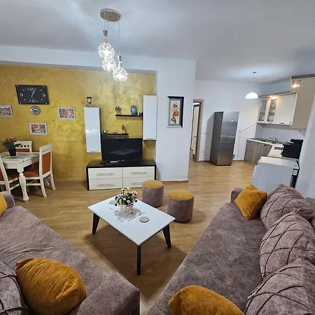 Bral Plepa - Two-bedroom Beachfront دراس