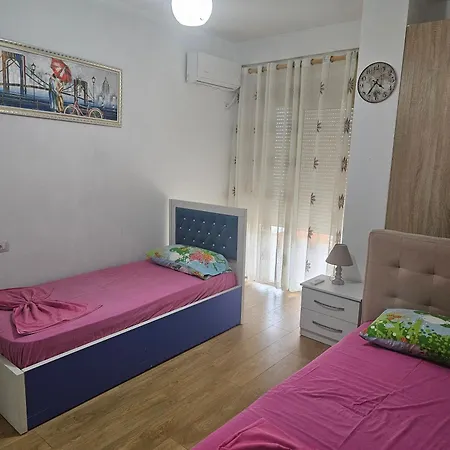 Bral Plepa - Two-bedroom Beachfront Apartment *