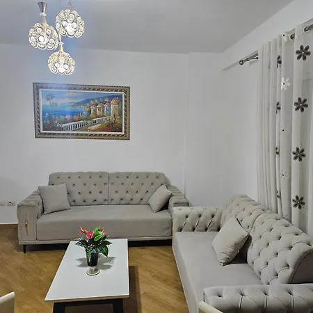 Bral Plepa - Two-bedroom Beachfront * Durres