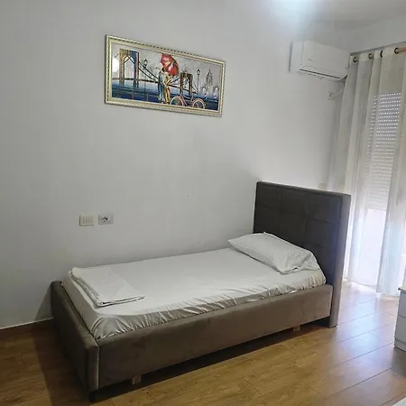 Bral Plepa - Two-bedroom Beachfront