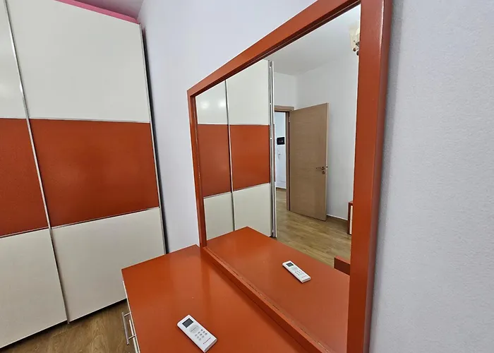 Bral Plepa - Two-bedroom Beachfront *