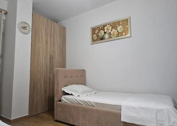 דירה Bral Plepa - Two-bedroom Beachfront *